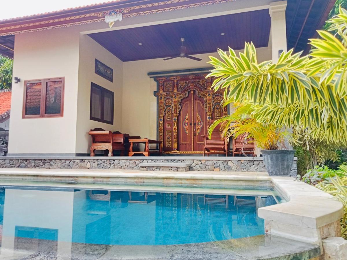 Di Abian Villas Amed Buitenkant foto